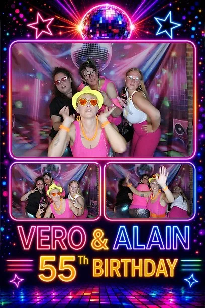 Photobooth miroir illuminé en soirée
